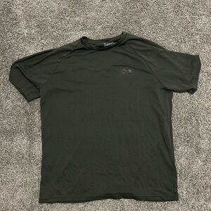 Under Armour Men's Dark Gray Athletic Tee